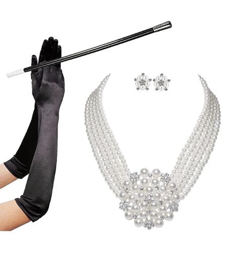 Women'S Accessories In The 1950S - Audrey Hepburn kahvaltı at ananys 1950s