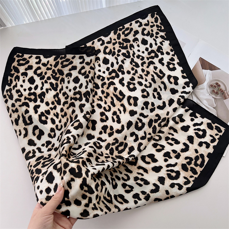 70cm kare lüks leopar baskı ip - Silk Scarf Square incelemesi ve fiyatı