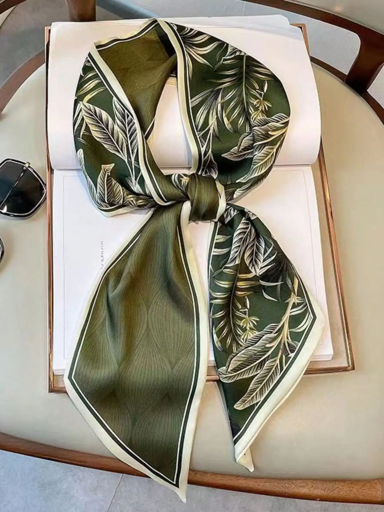 Kadın İlkbahar/Yaz Günlük Saht - Silk Scarf Square incelemesi ve fiyatı